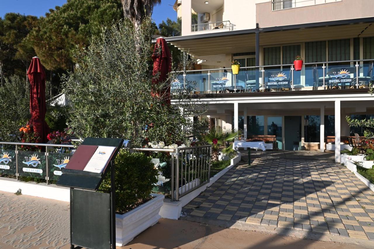 Vila Oxinn Kryemedhej Exterior photo